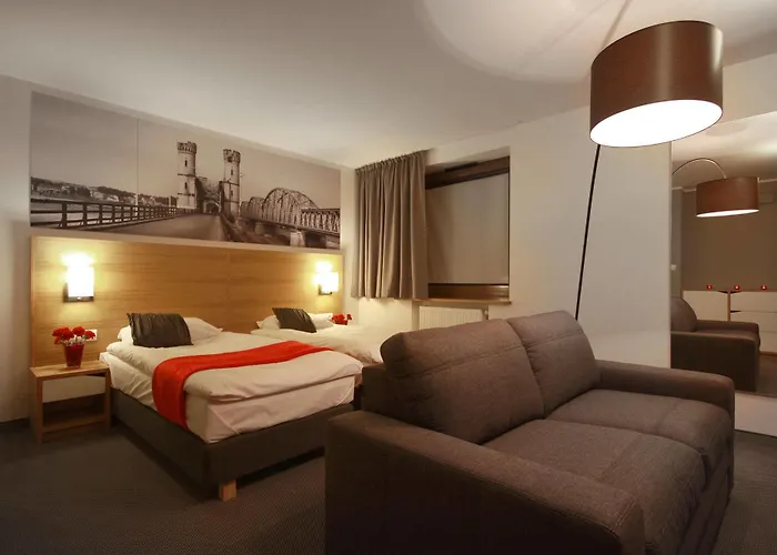 Link Hotel