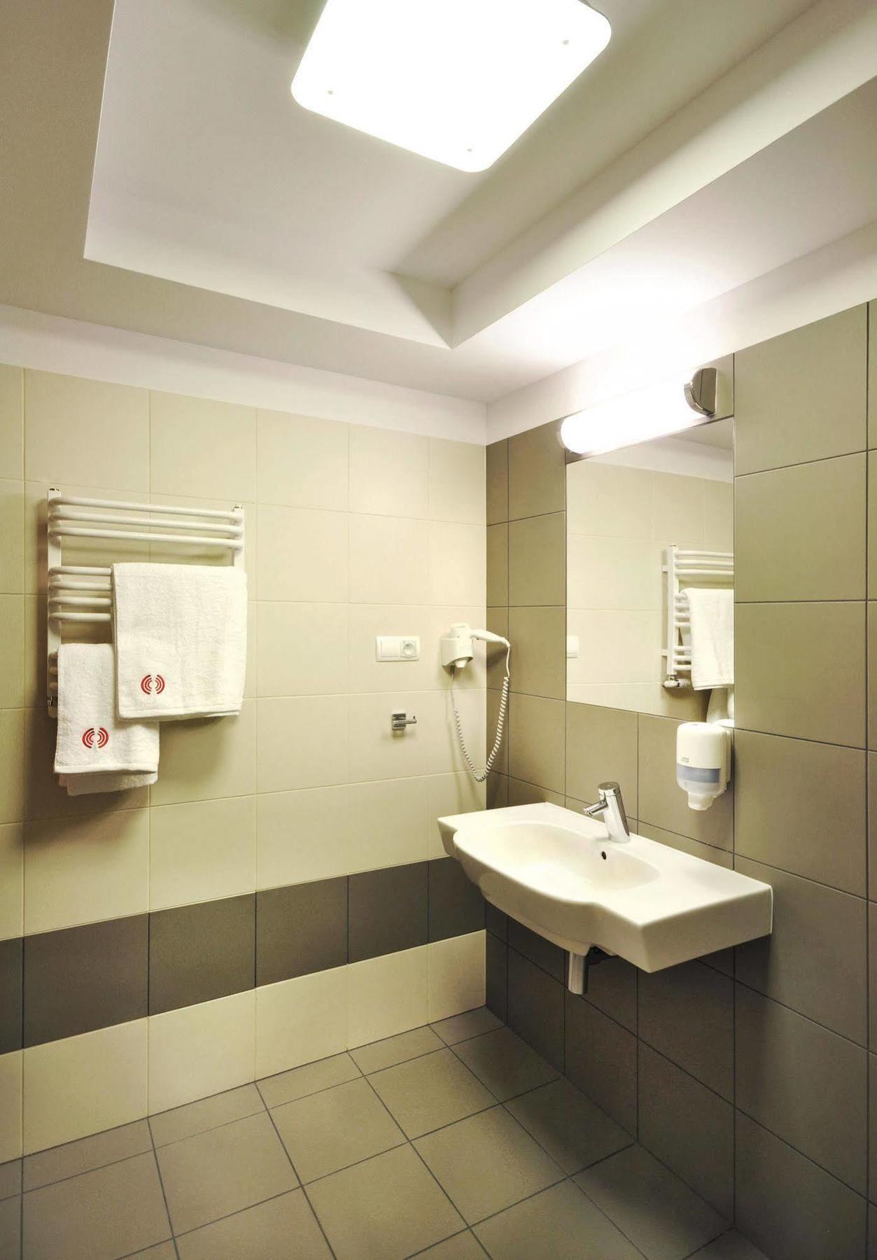 Hotel Link 3*